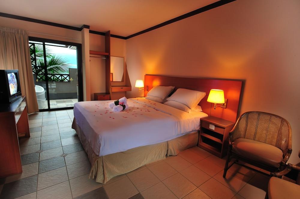 Paya Beach Spa & Dive Resort Kampung Genting Ngoại thất bức ảnh