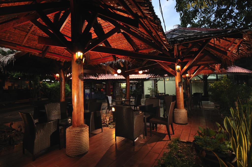 Paya Beach Spa & Dive Resort Kampung Genting Ngoại thất bức ảnh